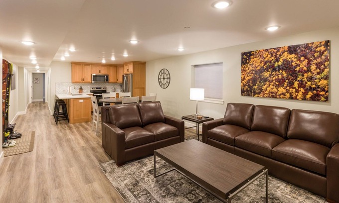 Cottonwood Heights Apartment | Gorgeous brand new 2BR unit, sleeps 6. Amazing ski location!