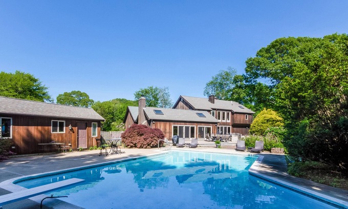Saunderstown House | Gorgeous Contemporary. stunning space indoors and out!