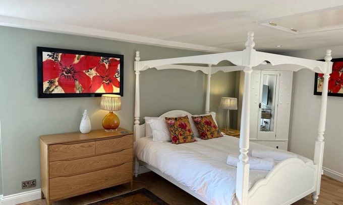 Findon House | Gorgeous cottage in heart of Findon Village