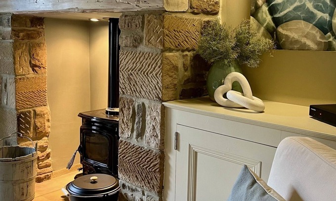 Aislaby Cottage | Gorgeous Cottage which has featured in Country Homes and Interiors magazine.