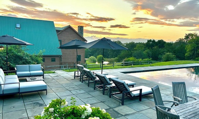 Staatsburg House | Gorgeous Country Oasis, with pool, pond on a lush 16 acres