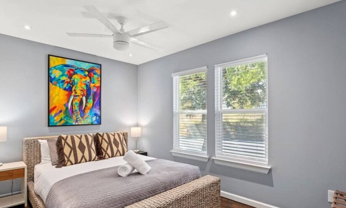 Foster Heights House | Gorgeous East Central Austin 2BD Close to Downtown