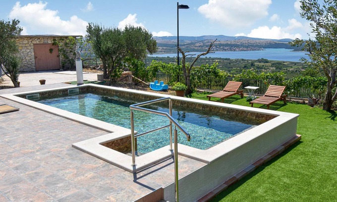 Donje Polje House | Gorgeous home in Donje Polje