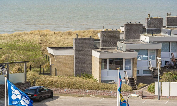 Bergen aan Zee House | Gorgeous home in Bergen aan Zee