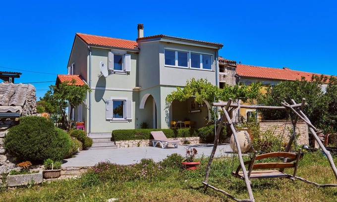 Punta Kriza House | Gorgeous home in Punta Kriza with WiFi