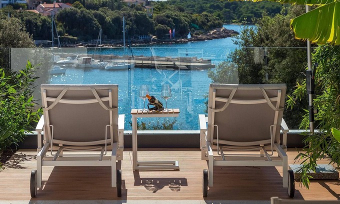 Pjescana Uvala House | Gorgeous home in Pula