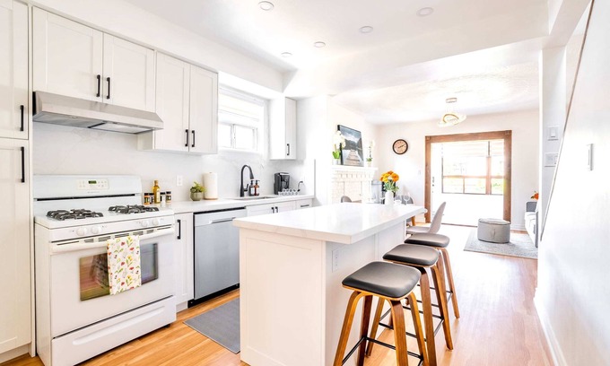 Oakwood Village House | Gorgeous Home in the Heart of St. Clair West!