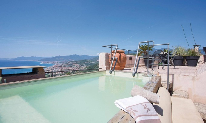 Borgio Verezzi House | Gorgeous home in Borgio Verezzi SV