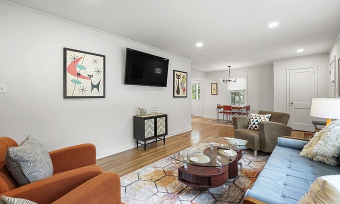 Marietta House | Gorgeous Home w/Amazing Outdoor Spaces | Close to Truist Park | Walking Distance to Marietta Square