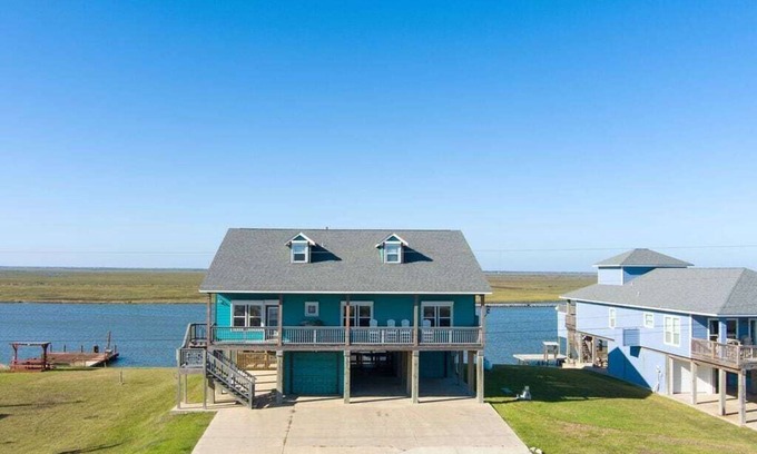 Cedar Lane House | Gorgeous Home w/Sargent Beach/ICW Views