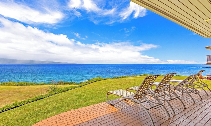 Napili Condo | Gorgeous Kapalua Oceanfront with Stunning Views