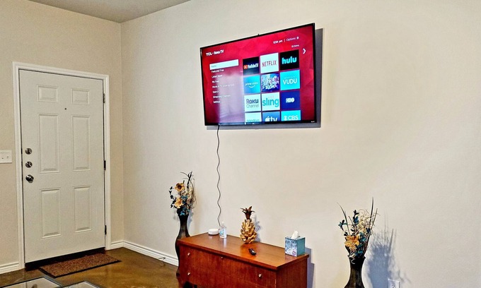 Killeen House | Gorgeous Killeen Home, Can't Beat the Location