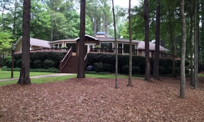 Lake Oconee House | Gorgeous Lake Front Home Reynolds Close to The Ritz