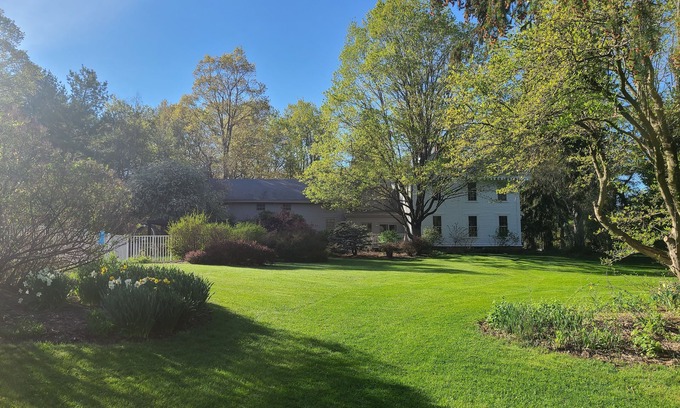 Spencertown House | Gorgeous large renovated historic home on 10 acres with pool
