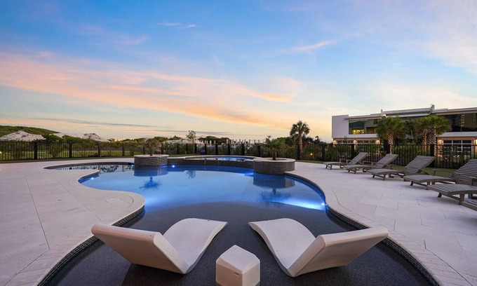 Four Mile Village House | Gorgeous Luxury Vacation Rental House in Miramar Beach - Private Pool and Gulf Views!