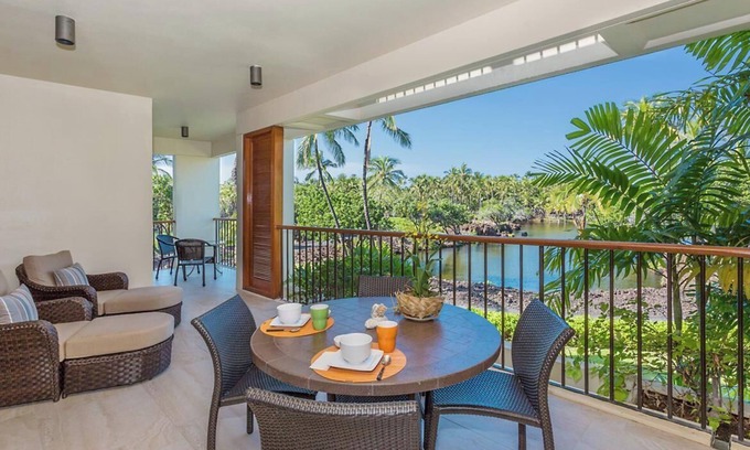 Kamuela Condo | Gorgeous Mauna Lani Terrace Condo - Walk to Beach!