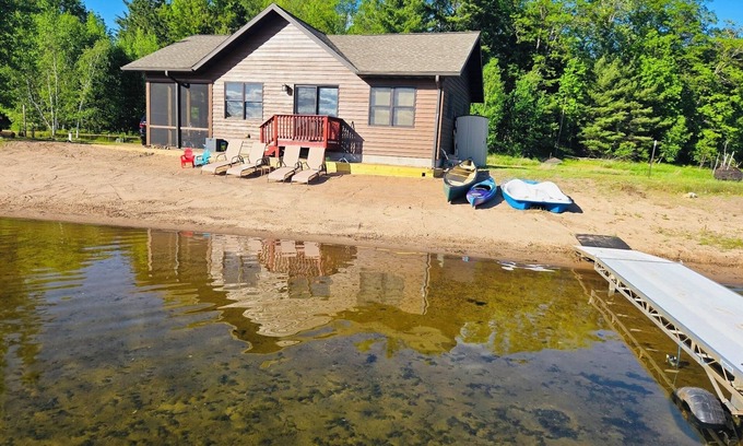 Brill Cabin | Gorgeous New 2BR Family Beach Retreat with Paddle Boat