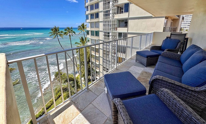 Diamond Head - Kapahulu - St. Louis Condo | Gorgeous Over the Ocean Lanai - 1 Bedroom, Full Kitchen