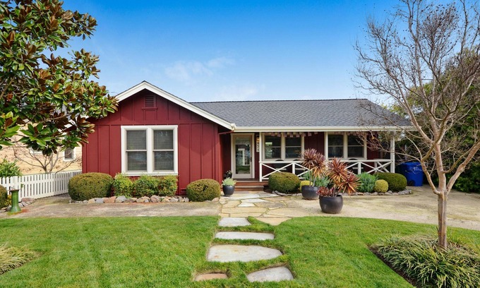 Sonoma House | Gorgeous Property within the heart of Sonoma