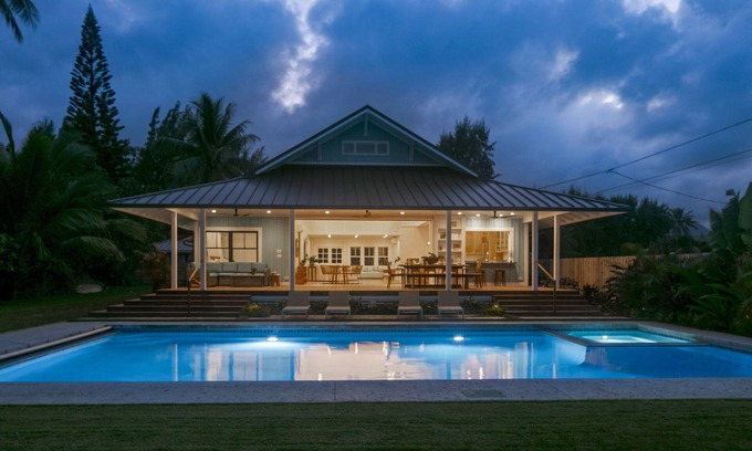 Kalama Tract House | Gorgeous Renovated 1937 Plantation Style Beach House 50 Steps to the Center of the Beach by RedAwning