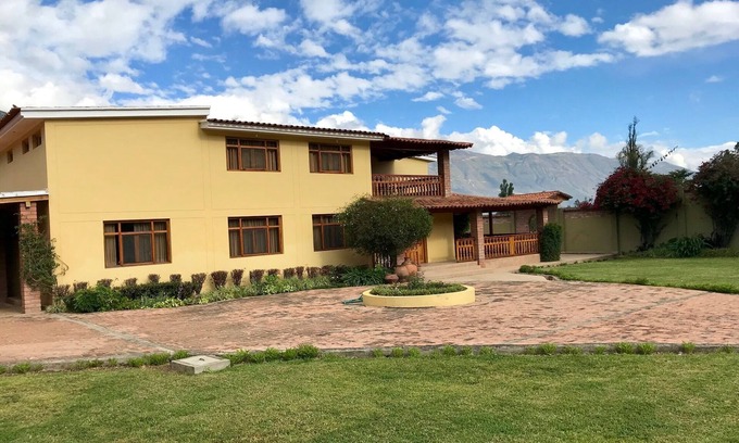 Mancos House | Gorgeous Retreat: Incredible views of the largest snow-capped mountains in Perú