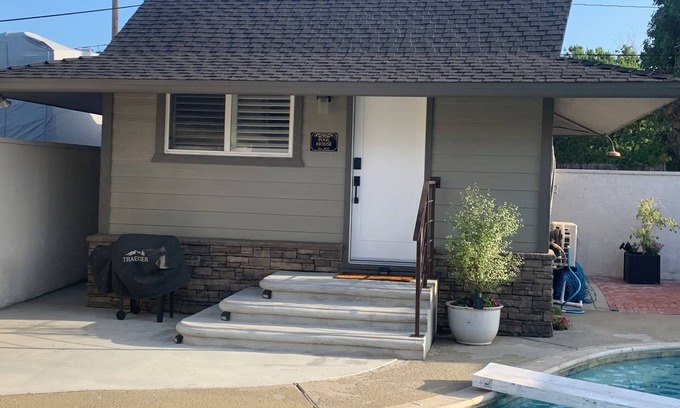 Tustin Apartment | Gorgeous Small Private Pool House