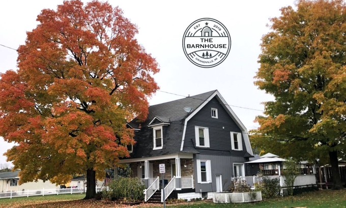 Grandville House | Gorgeous & Spacious #Barnhouse for the Whole Fam!