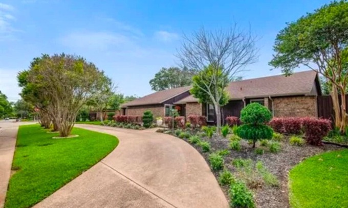 Duncanville House | Gorgeous Texas Home Near Downtown Dallas-Fort Worth.