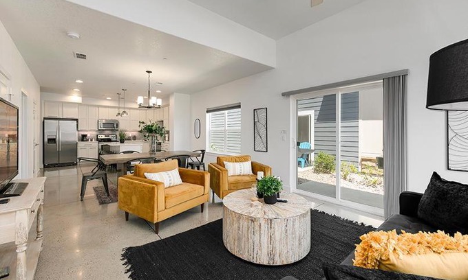 Old Town North House | Gorgeous Townhome Steps from the Brewery District!