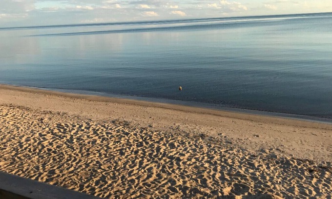 Wainfleet House | Gorgeous waterfront home on Lake Erie