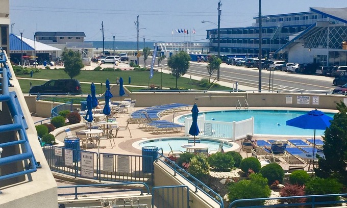 Wildwood Crest Condo | Gorgeous WW Crest Beachfront Condo w/Ocean & Pool Views! Amenities Galore!