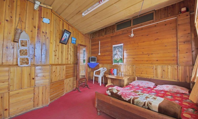 Puri Hotel | Goroomgo Lava View Lava Kalimpong