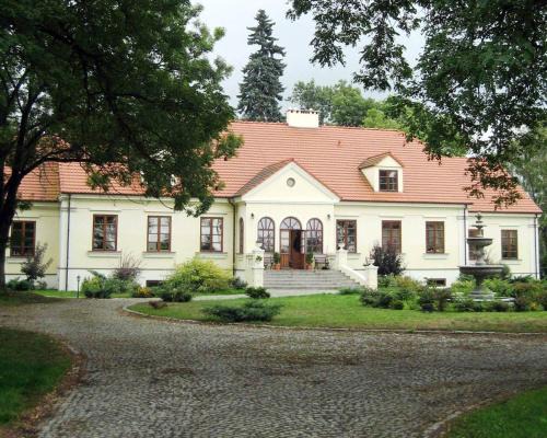 gmina Lubanie House | Gospodarstwo Agroturystyczne Dworek Janowicki