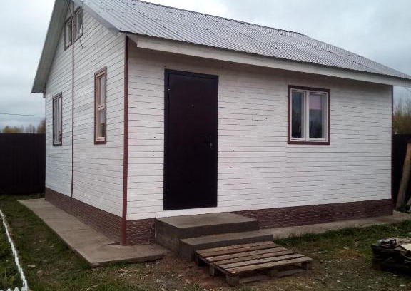 Khutyn Cabin | Гостевой Дом с банькой в Стрелке
