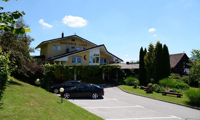 Grosuplje Hotel | Gostišče Lunca