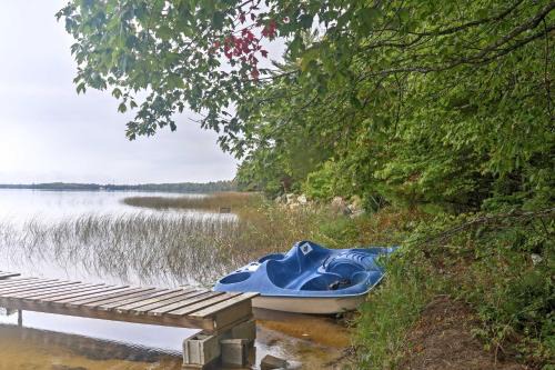 Gould City House | Gould City Lakefront Hideaway with Dock and Rowboat!