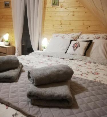 Mszczonow Resort | GRABSKA OSADA APARTAMENTY - 100m od Suntago Park-domki ogrzewane całoroczne