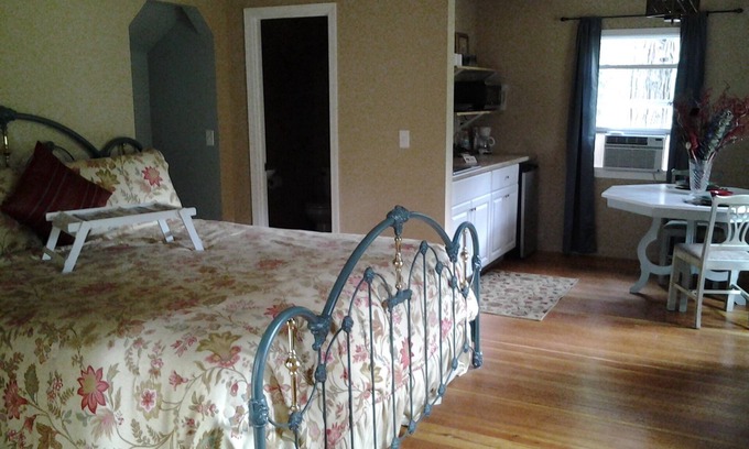 Shingletown Cabin | Grace Lake Resort Cabin # 1