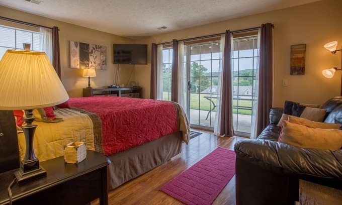 Table Rock Condo | Grace Place