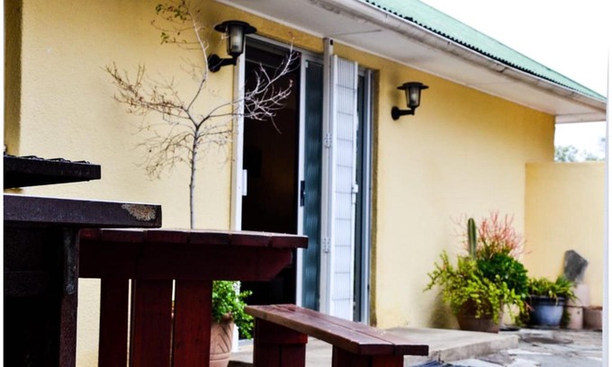 Beaufort West House | GRACE'S PLACE