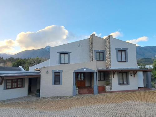 Swellendam House | Grace Walk Guest House