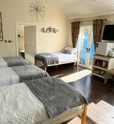 Sutton Cross Bed & Breakfast | Gracefield