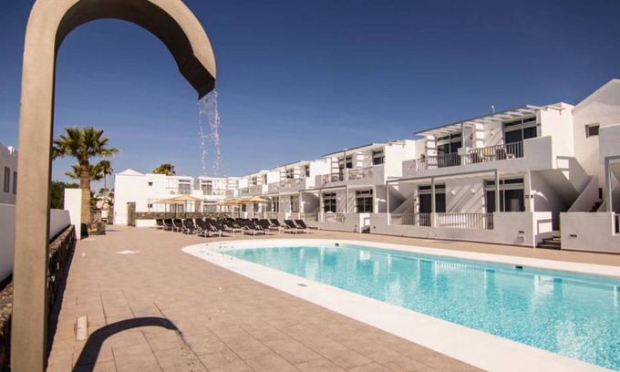 Los Pocillos Apartment | Gracioseros 111