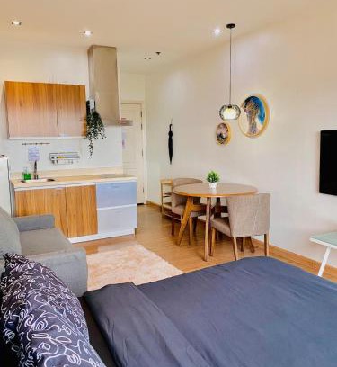 Downtown Apartment | Gramercy Studio Unit- Rockwell View