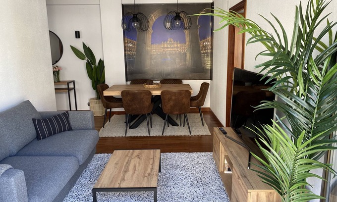 Centro Apartment | Gran Via 50, downtown, air-conditioned