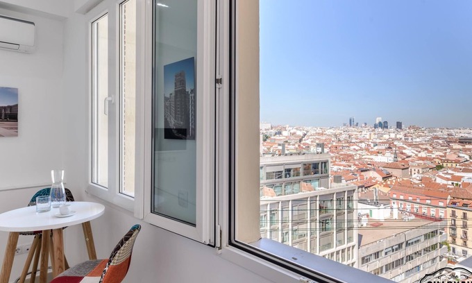 Centro Apartment | Gran Vía Callao 1 - Stunning views in the heart of Madrid