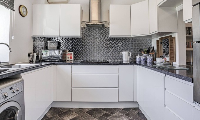 Pembroke Cottage | Granary Cottage