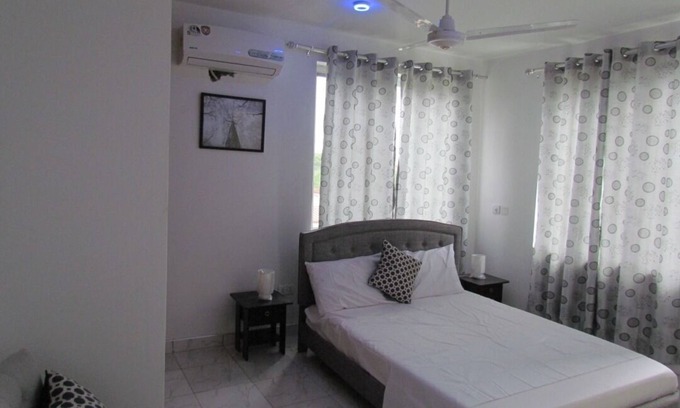 Taifa Apartment | Grand 2-Bedroom Apt near Accra @ Victoria Grand apartments