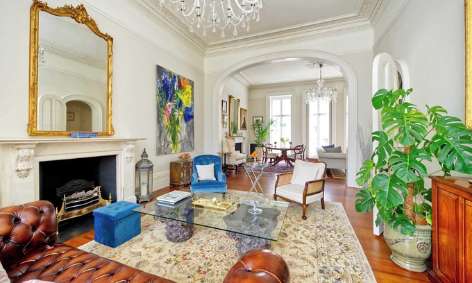 Queen's Gate Apartment | Grand 2 bedroom Flat, Kensington