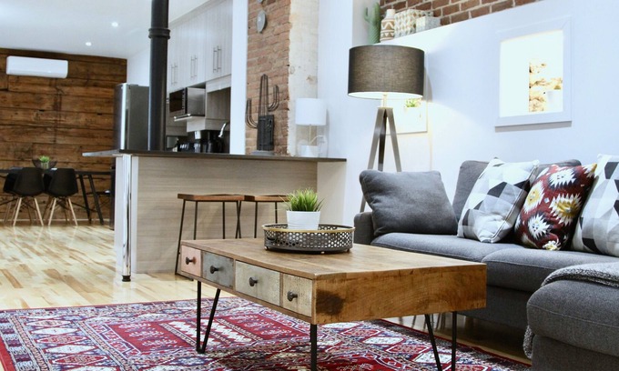 Latin Quarter Apartment | Grand 3br in Montreal Plateau